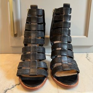 Dolce Vita SZ 9 black leather bootie